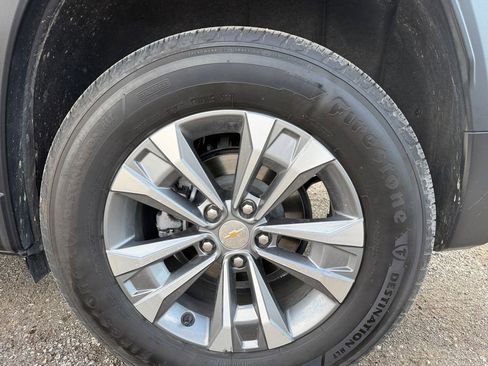 Used 2025 Chevrolet Equinox LT FWD image 15