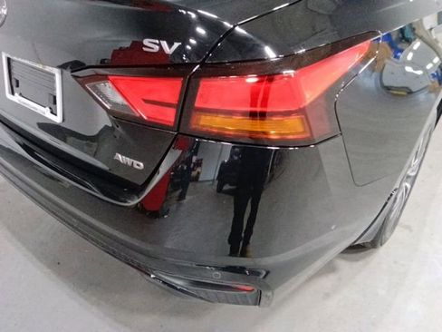 Certified 2024 Nissan Altima 2.5 SV w/ SV Premium Package AWD/4WD image 27