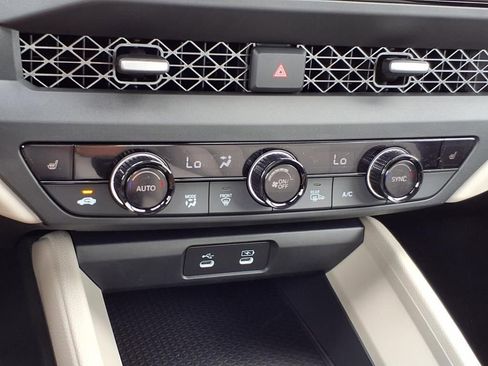 New 2025 Honda Accord SE image 19