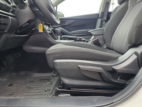 Used 2023 Subaru Impreza Premium image 18