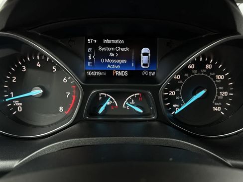 Used 2017 Ford Escape Titanium AWD/4WD image 17