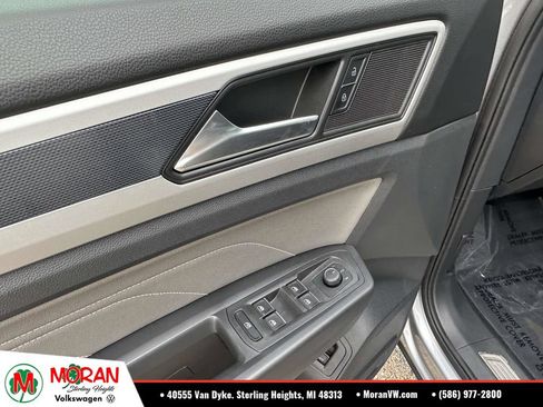 Used 2023 Volkswagen Atlas Cross Sport SEL AWD/4WD image 19