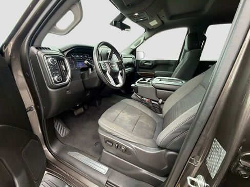 Used 2019 GMC Sierra 1500 SLE w/ SLE Value Package image 20