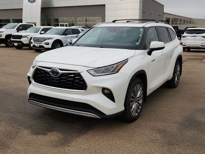 Used 2020 Toyota Highlander Limited Platinum