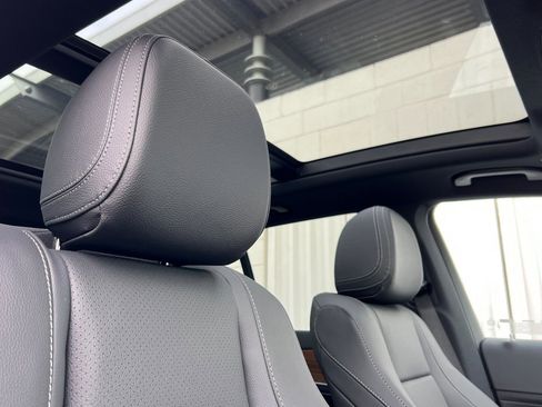 New 2026 Mercedes-Benz GLE 350 4MATIC image 19