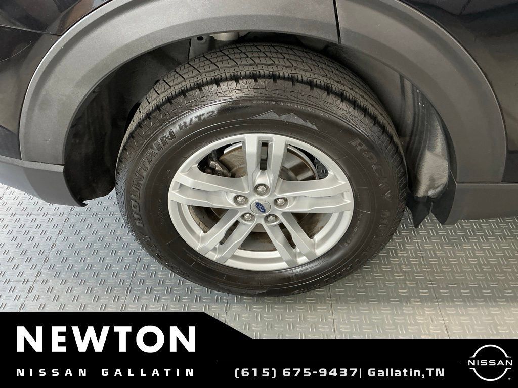 Used 2020 Ford Explorer XLT w/ Comfort Package AWD/4WD image 49