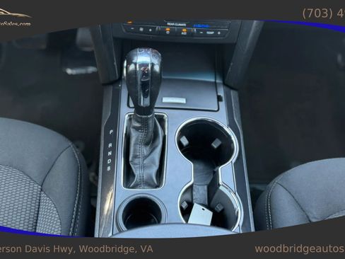 Used 2019 Ford Explorer XLT FWD image 26