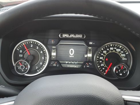 Used 2024 RAM 2500 Big Horn w/ Safety Group image 11