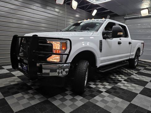 Used 2022 Ford F250 XL w/ Power Equipment Group AWD/4WD image 38