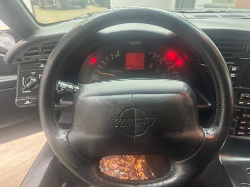 Used 1995 Chevrolet Corvette Coupe RWD image 20