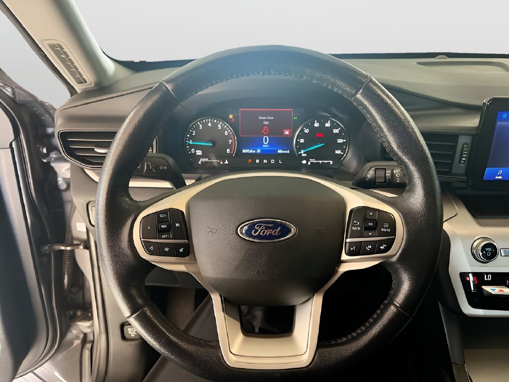 Used 2021 Ford Explorer XLT RWD image 11