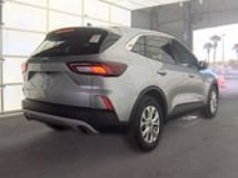 Used 2023 Ford Escape Active FWD image 4
