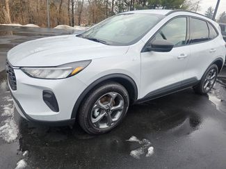 New 2025 Ford Escape ST-Line w/ Tech Pack #1 image 1