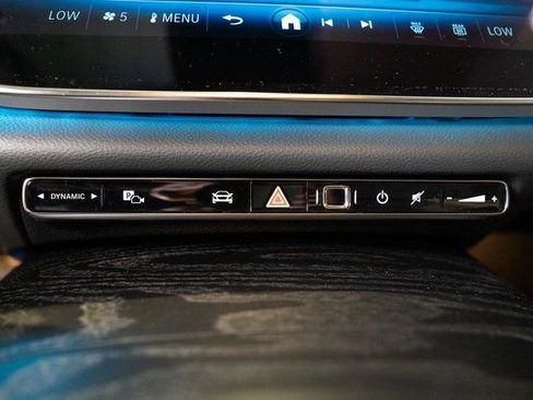 New 2026 Mercedes-Benz E 450 4MATIC Sedan image 25