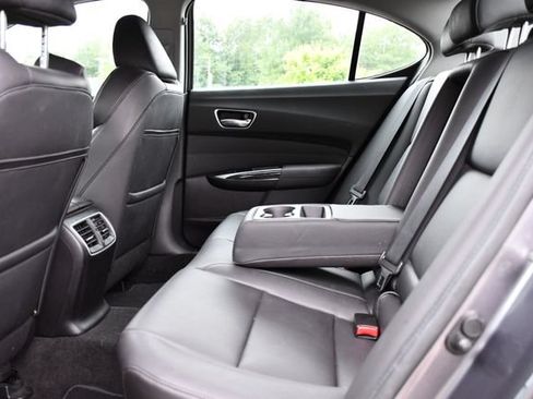 Used 2019 Acura TLX FWD image 15
