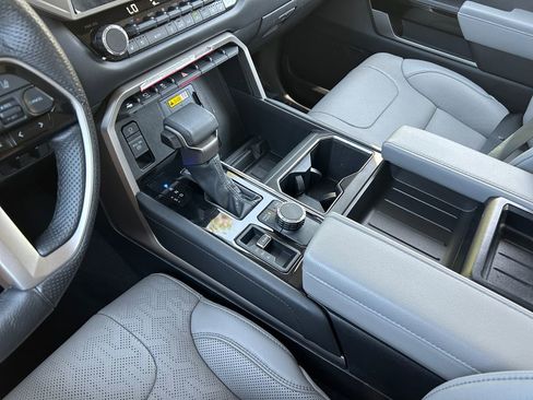 Used 2024 Toyota Tundra Limited image 20