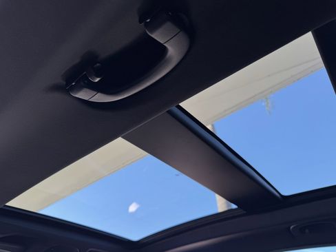 Used 2025 Alfa Romeo Stelvio Tributo Italiano w/ Driving Assist Package image 26