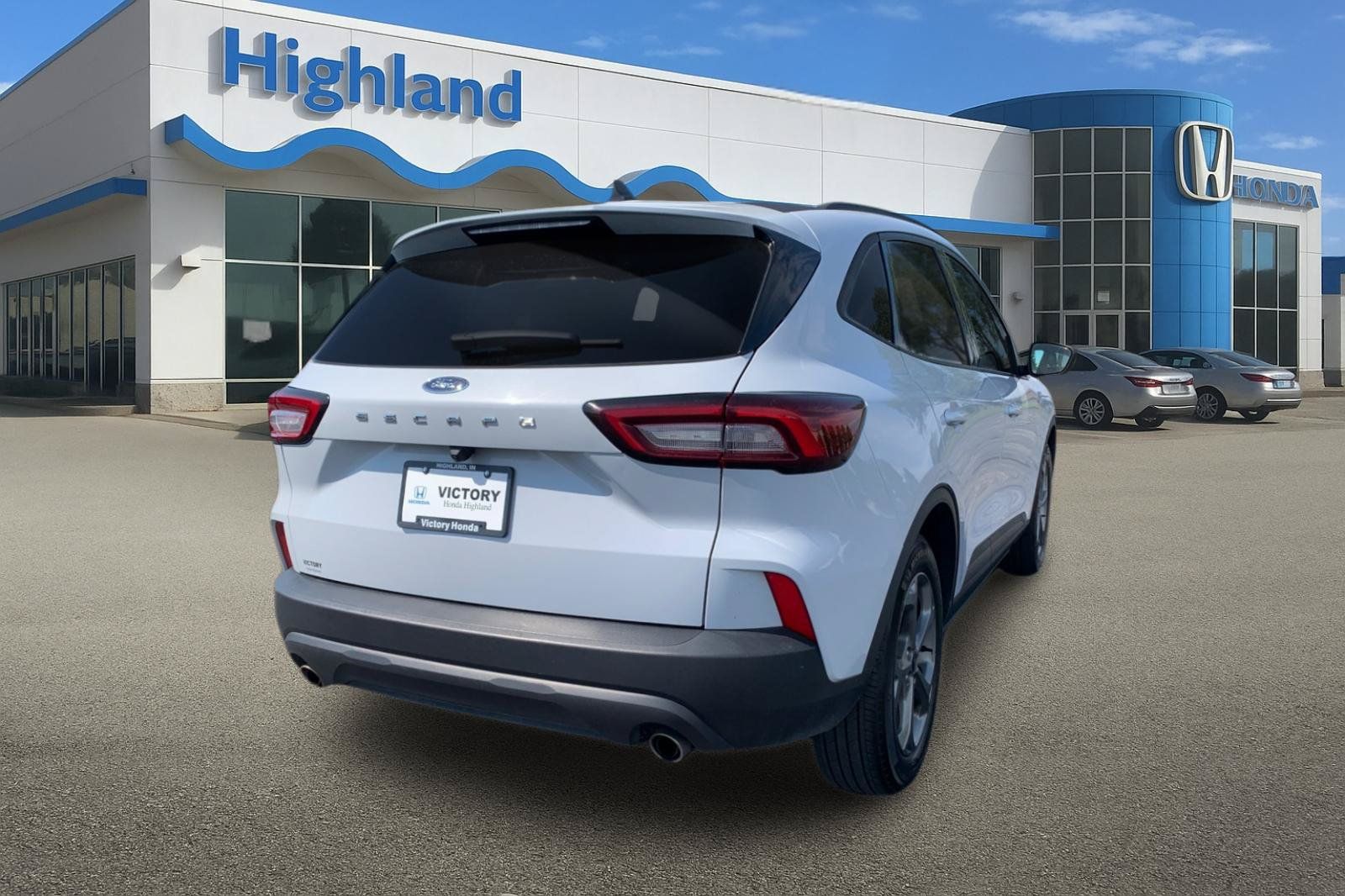 Used 2025 Ford Escape ST-Line FWD image 5