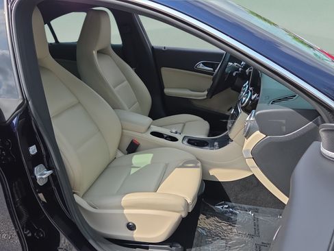 Certified 2017 Mercedes-Benz CLA 250 image 17