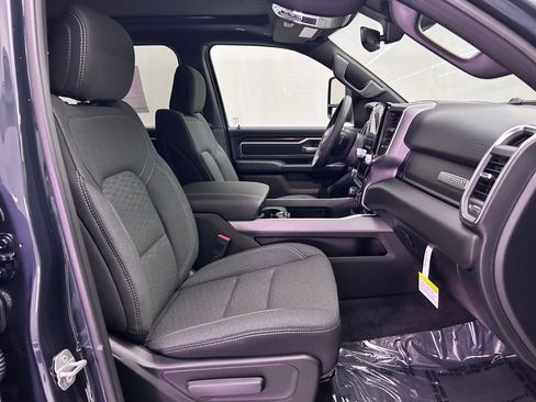 New 2026 RAM 1500 4x4 Crew Cab image 19