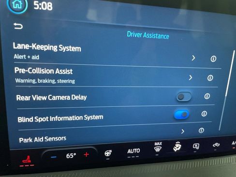 Used 2025 Ford Maverick XLT w/ XLT Luxury Package AWD/4WD image 14