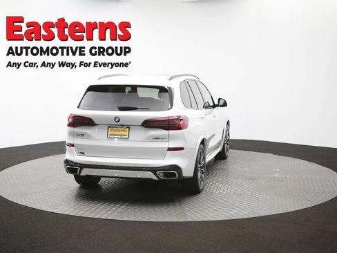 Used 2023 BMW X5 xDrive40i w/ M Sport Package AWD/4WD image 42