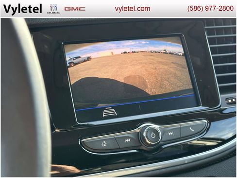 Certified 2022 Buick Encore Preferred w/ Safety Package image 26