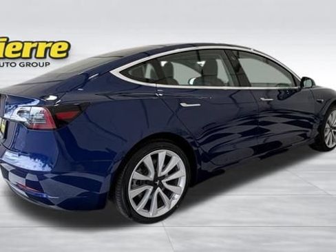 Used 2019 Tesla Model 3 Standard Range Plus RWD image 5