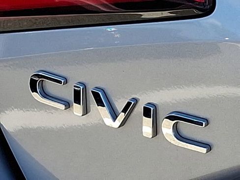 Certified 2023 Honda Civic Sport image 28
