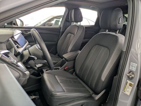 Used 2023 Audi Q4 e-tron Premium w/ Convenience Package AWD/4WD image 29