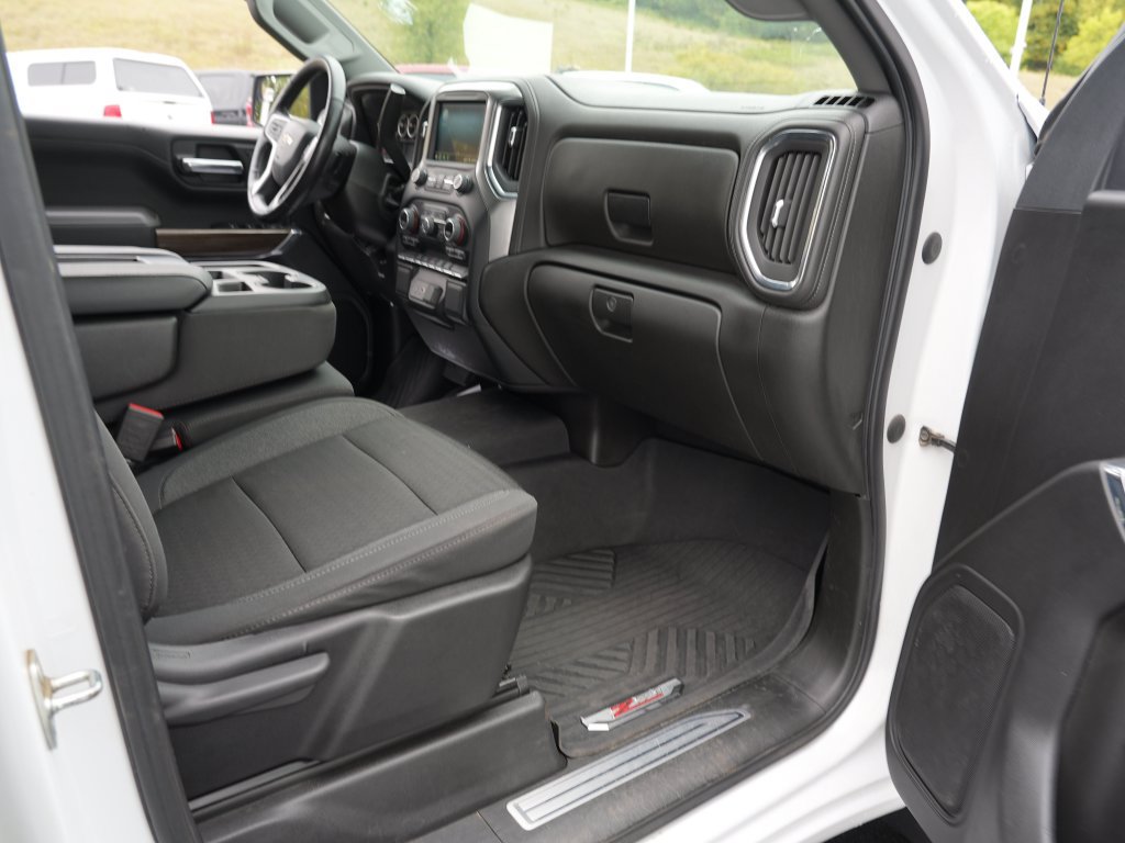 Certified 2022 Chevrolet Silverado 1500 LT AWD/4WD image 26