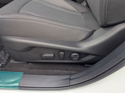 New 2026 Subaru Crosstrek 2.0i Premium image 9