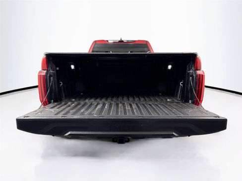 Used 2025 Toyota Tundra SR5 w/ SR5 Premium Package AWD/4WD image 36