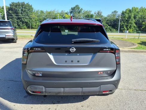 Used 2025 Nissan Kicks SR AWD/4WD image 15