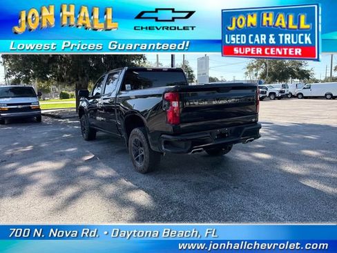 Used 2025 Chevrolet Silverado 1500 Custom Trail Boss w/ Midnight Edition AWD/4WD image 6