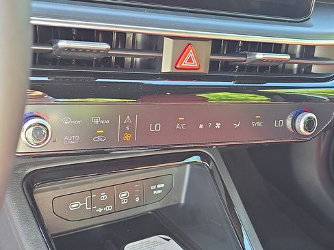 New 2026 Kia K5 GT-Line image 24