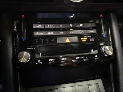 Used 2025 Lexus IS 350 F Sport image 37