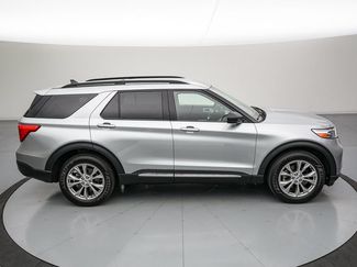 Certified 2023 Ford Explorer XLT w/ Equipment Group 202A AWD/4WD video 3