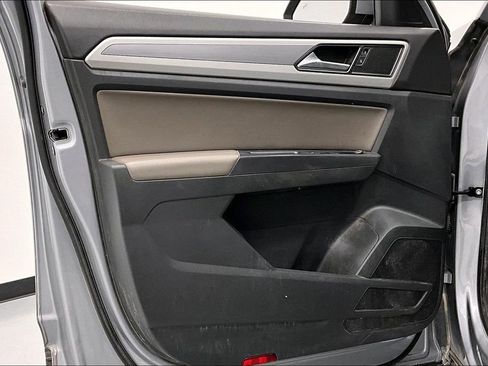 Used 2021 Volkswagen Atlas S w/ MDO Package (Bench Seat) image 20