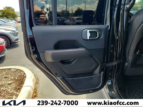 Used 2026 Jeep Wrangler Unlimited Rubicon 392 w/ Quick Order Package 27X Moab AWD/4WD image 15