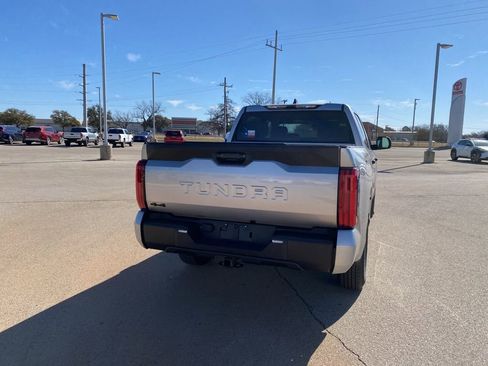 Used 2025 Toyota Tundra SR w/ SR Tow Package image 8