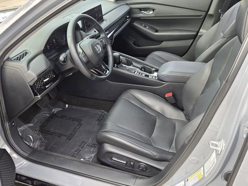 Certified 2024 Honda Accord EX-L image 10