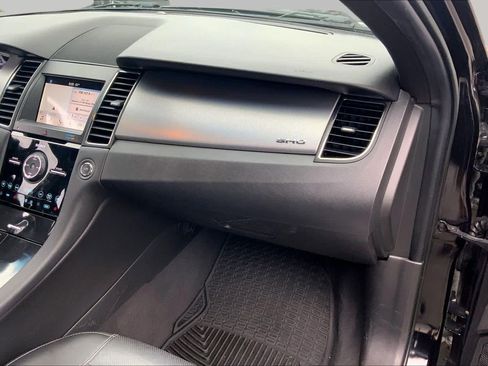 Used 2019 Ford Taurus SHO w/ Sho Performance Package AWD/4WD image 19
