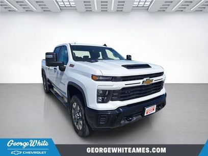 Used 2025 Chevrolet Silverado 2500 Custom w/ Custom Value Package