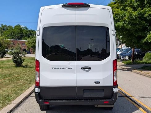 Used 2023 Ford Transit 350 XL RWD image 6