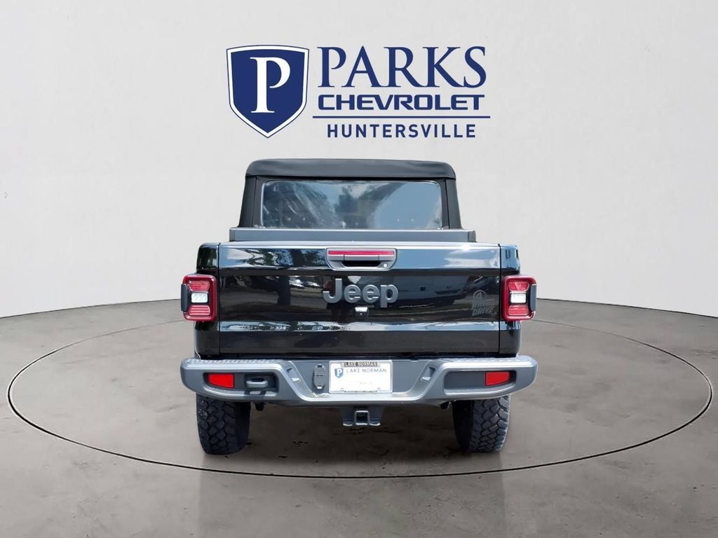 Used 2024 Jeep Gladiator Sport AWD/4WD image 31