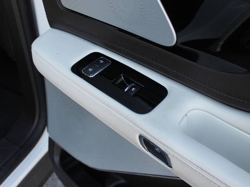 Used 2020 Lincoln Aviator Black Label Grand Touring w/ Class IV Trailer Tow Package AWD/4WD image 45