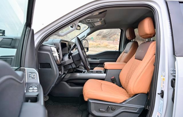 New 2026 Ford F350 Lariat w/ Black Appearance Package AWD/4WD image 92