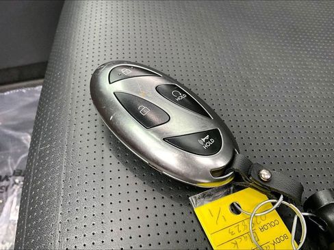 Used 2025 Hyundai Santa Fe Calligraphy image 11