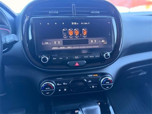 Used 2023 Kia Soul GT-Line w/ GT-Line Technology Package image 15